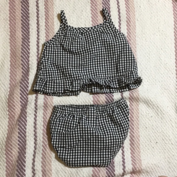 Spring Onesie and Two Piece Bundle - Picture 5 of 5